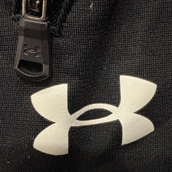 Under Armour Athletic Black Shorts size youth large - Picture 4 of 6